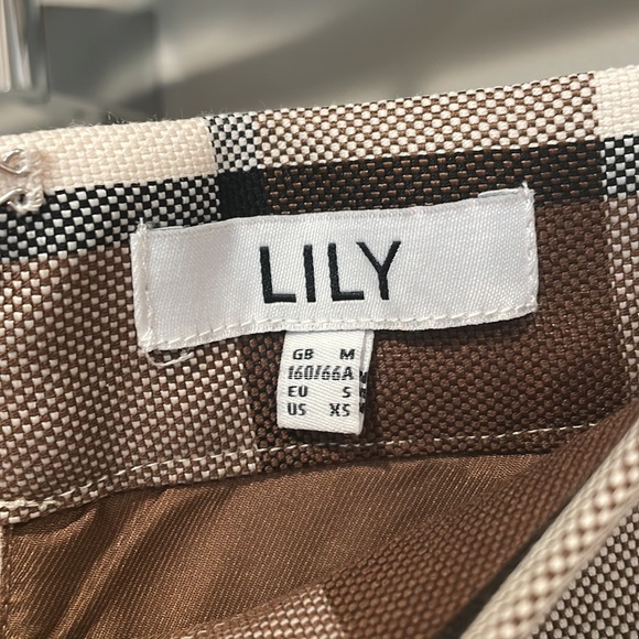 NWOT GORGEOUS PENCIL SKIRT - Picture 9 of 14